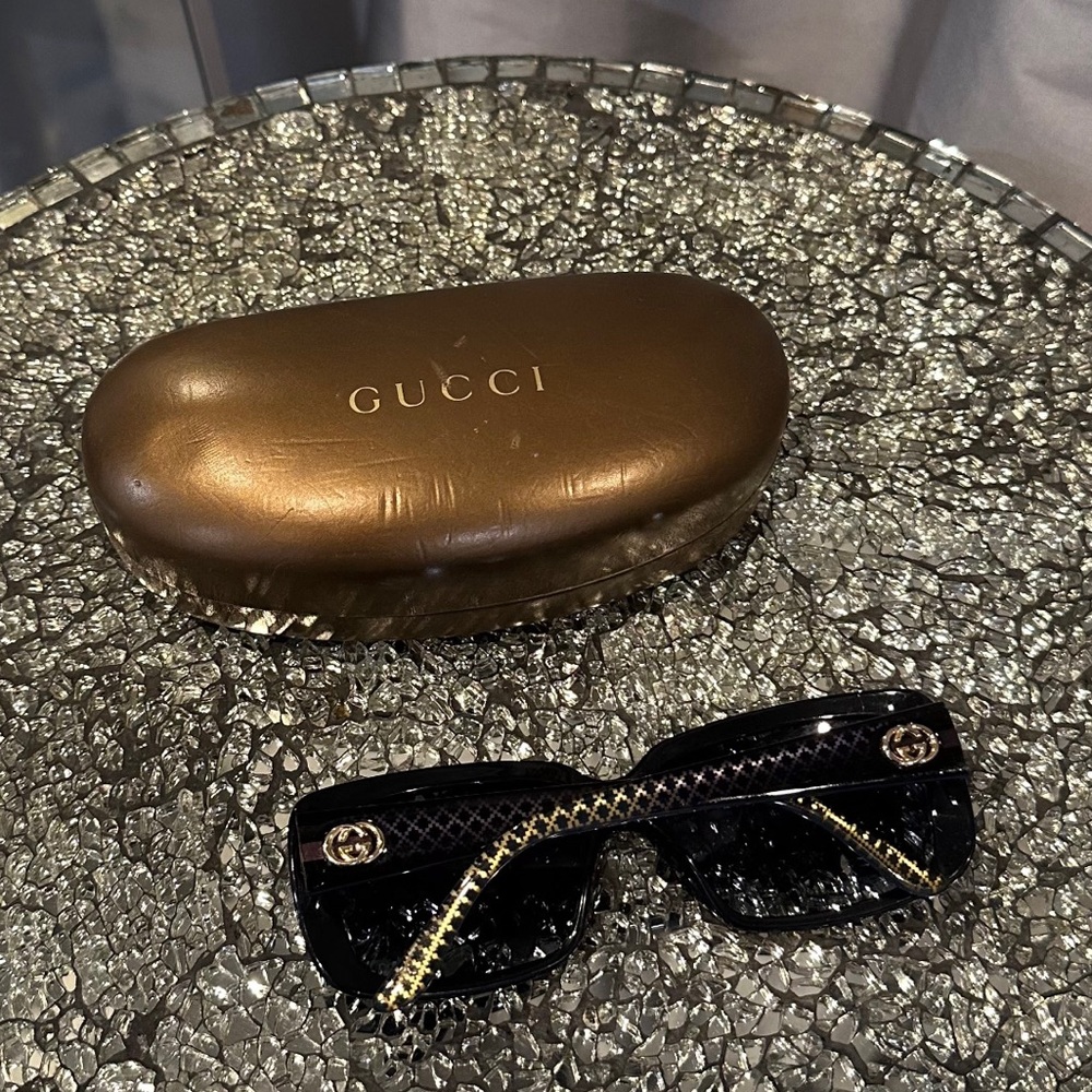 Vintage Gucci Sunglasses- mint condition